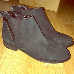 Steven madden black booties